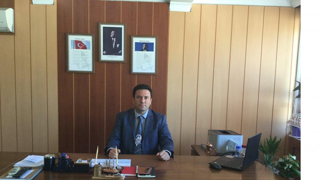 Ilçe Milli Eğitim Müdürümüz Sayın Mehmet AK 'ın 2019-2020 Eğitim -Ögretim Yılı Mesajı